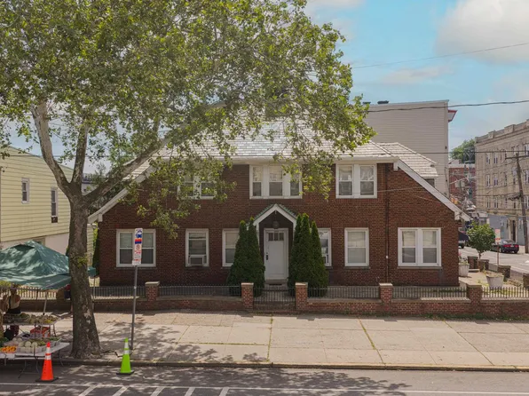 3644 Kennedy Blvd, Union City, NJ 07087