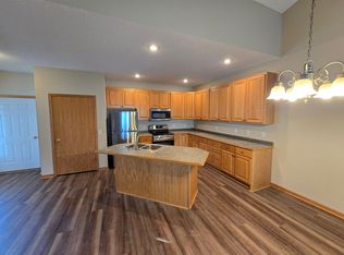 11683 Alpine Dr, Monticello, MN 55362
