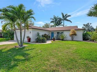4328 Beechwood Lake Dr, Naples, FL 34112