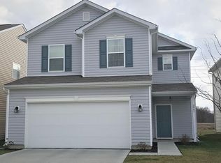 2463 Shadow Bend Dr, Columbus, IN 47201