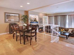 18 Barlovento Ct #6, Newport Beach, CA 92663