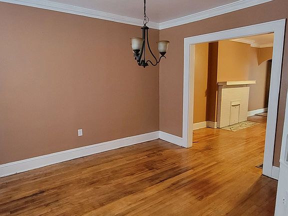 4th image of 1620 Christine Dr
