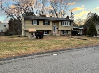 9 Ray Ave, Brockton, MA 02301