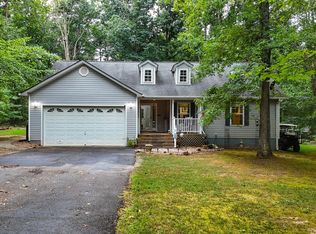 41 Lakeshore Ln, Mineral, VA 23117