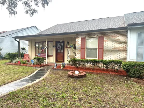 35118 Whispering Oaks Blvd, Dade City, FL 33523