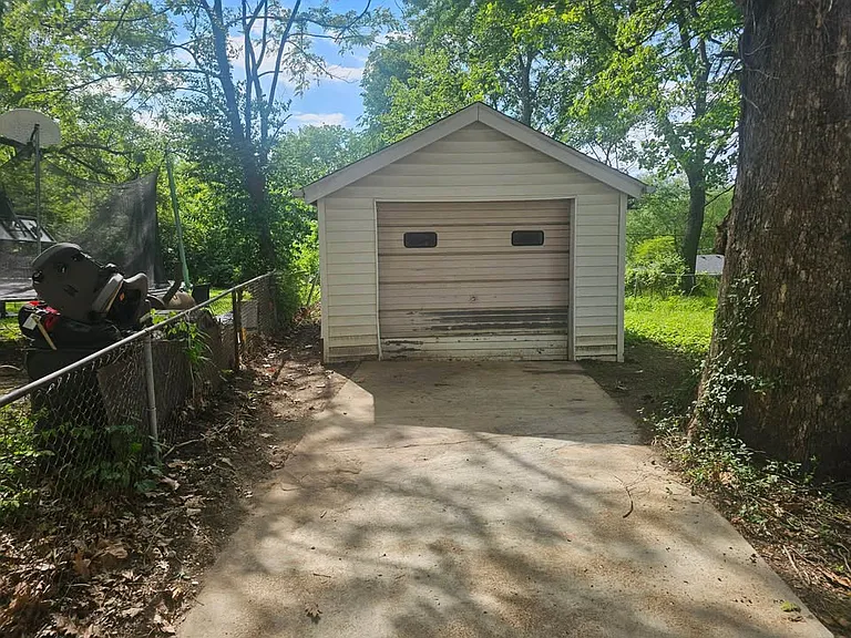 10071 Diamond Dr — Photo 16
