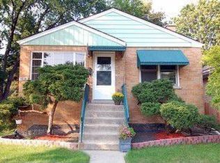 7524 W Foster Ave, Chicago, IL 60656