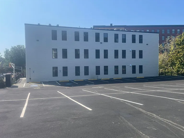 66 Emerson St #107 — Photo 6