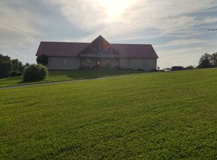 12051 Kelly Hill Rd NW, Depauw, IN 47115