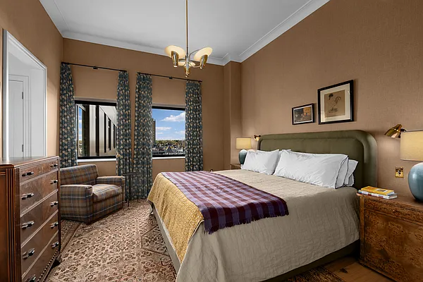 Sold by Corcoran | media 30