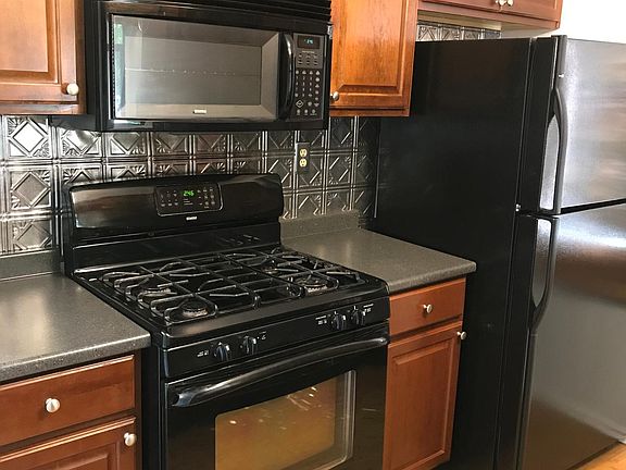 4th image of 10375 Azuaga St Unit 114