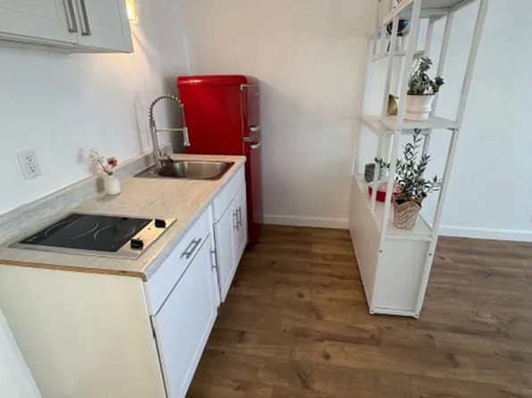 1249 Brockton Ave #2, Los Angeles, CA 90025