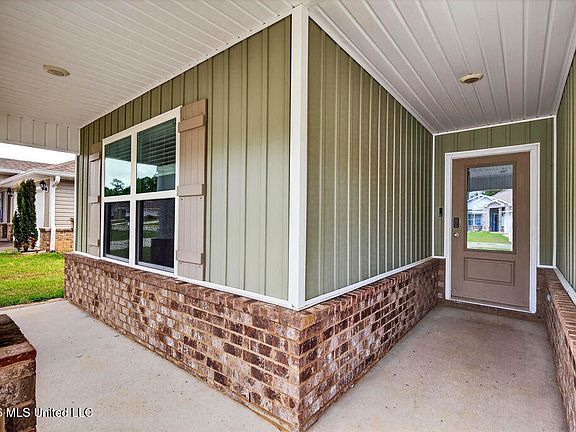 4th image of 6550 Eastland Cir