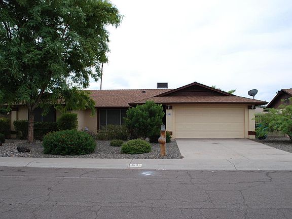2nd image of 4001 W Desert Hills Dr