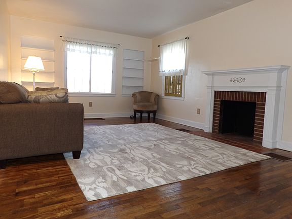 LIVING ROOM WITH FIREPLACE