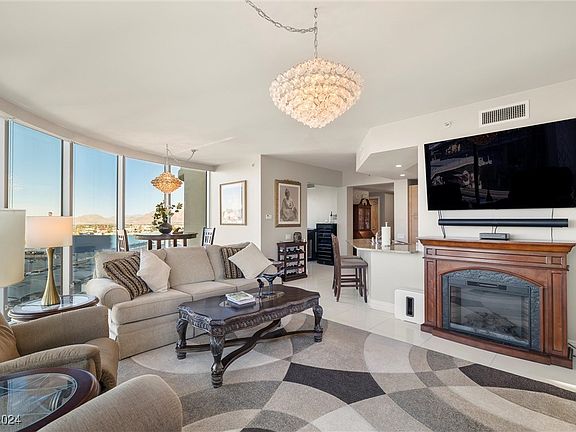2nd image of 222 Karen Ave Unit 808
