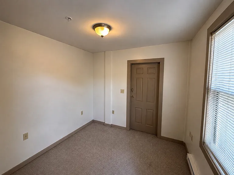279 Main St #8 — Photo 5