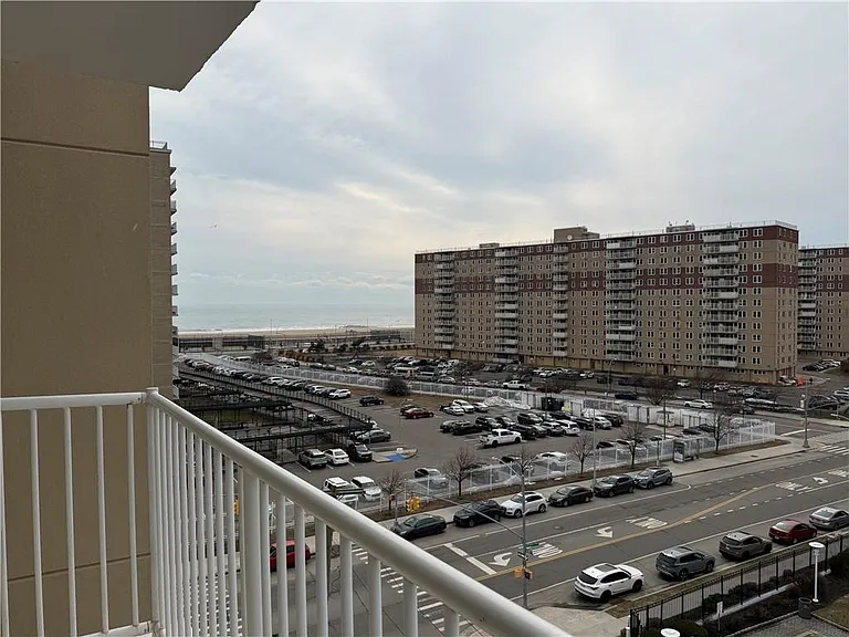 7914 Rockaway Beach Blvd #7C — Photo 15