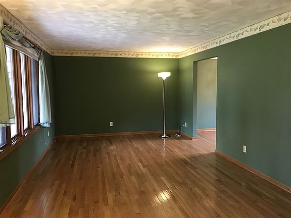 4th image of 6162 Denwood Dr