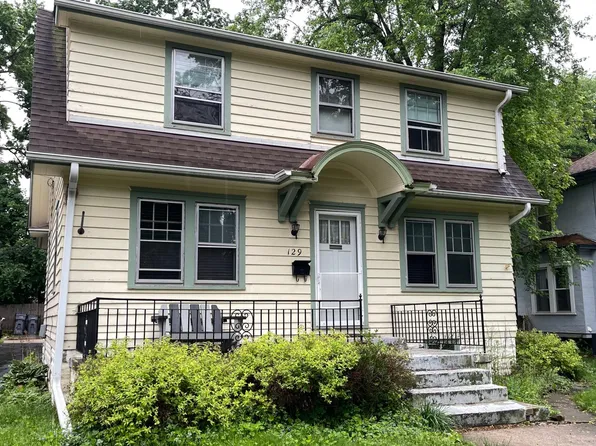 129 Hinman Ave, Waukesha, WI 53186