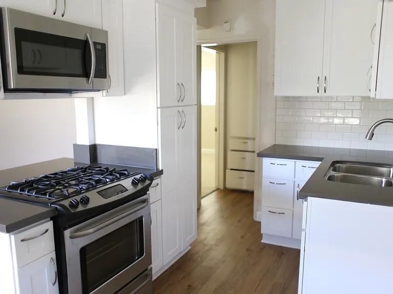 11620 Bellflower Blvd — Photo 5