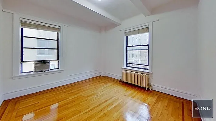 Rented by Bond New York | media 1