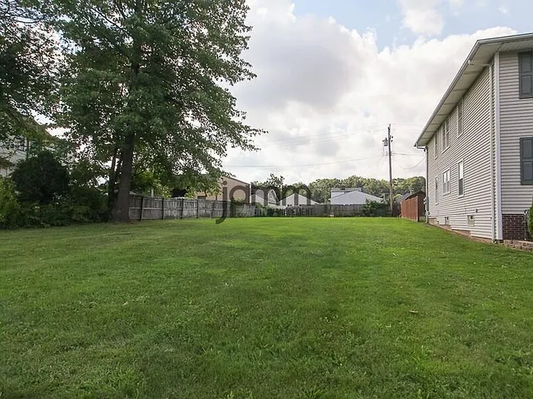 3027 Brookdale Ave #3027 BROOKDALE AVE — Photo 4