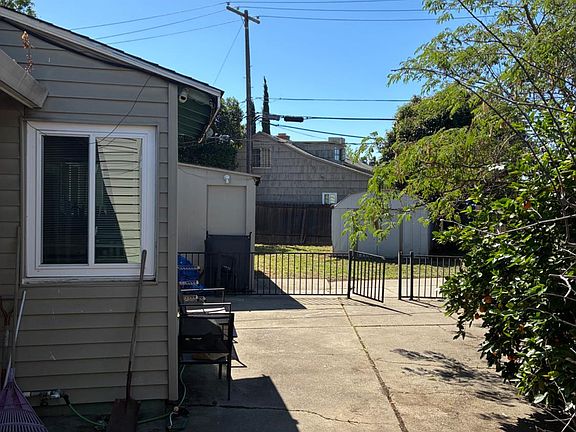 5th image of 2183 Florin Rd