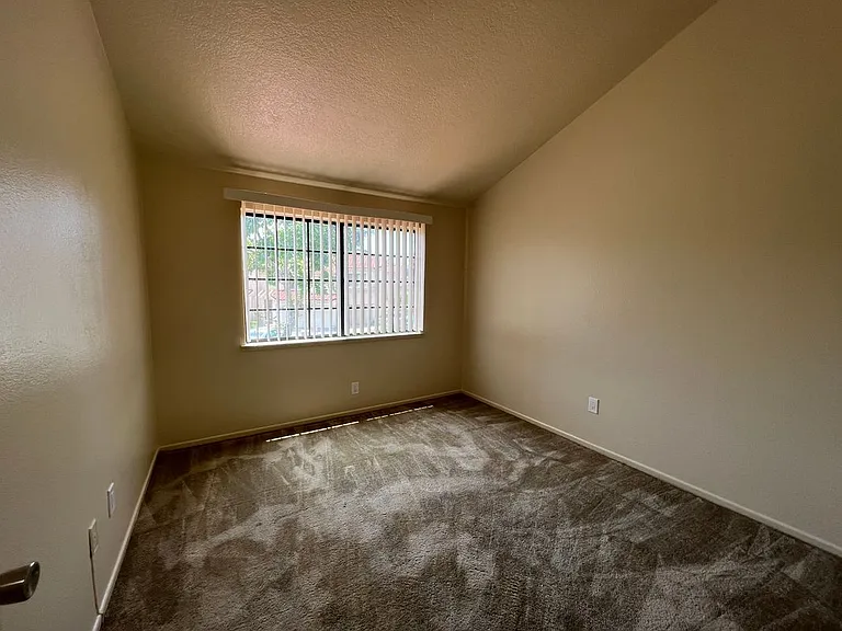 3652 Agate Way — Photo 13