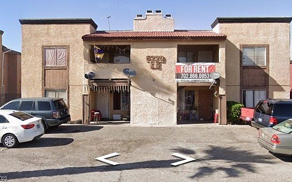 3rd image of 6220 Yerba Ln