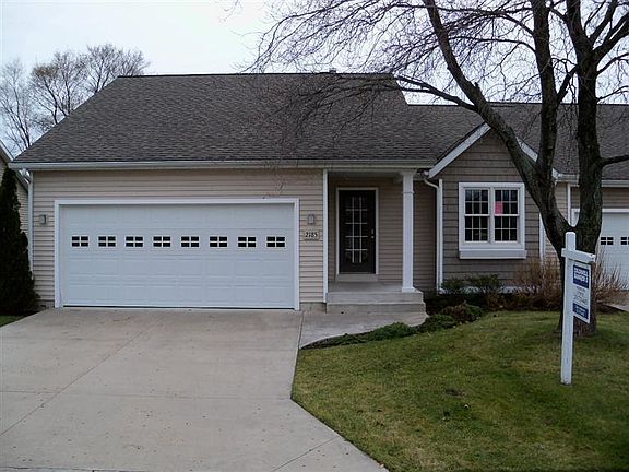 2nd image of 2185 Rosewood Ln #3