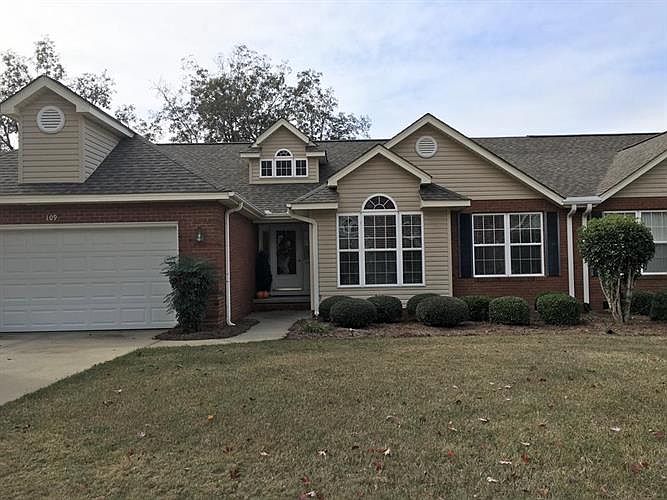1st image of 109 Orchard Park Dr