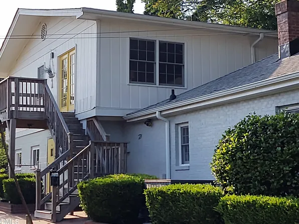 15 N Fisher St #B, Raleigh, NC 27610