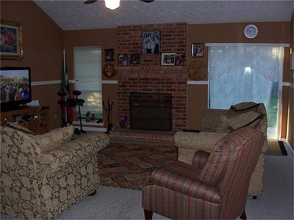 5th image of 14302 Moorfield Dr