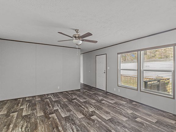 2nd image of 119 Starwood Cir #14