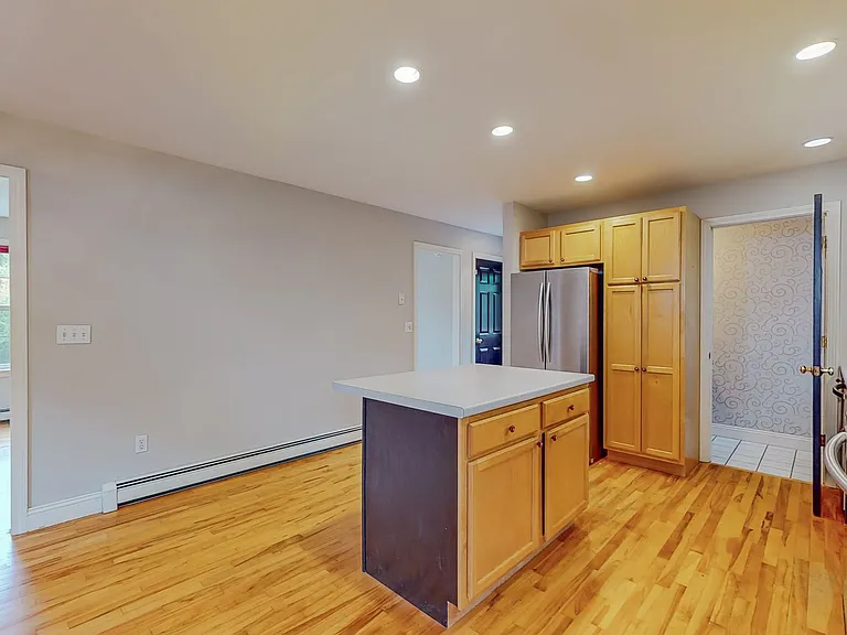 59 Boothby Ave — Photo 11