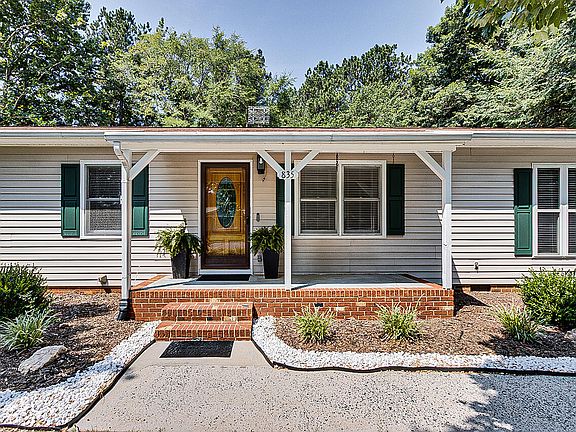 3rd image of 835 Pearleman Teague Rd