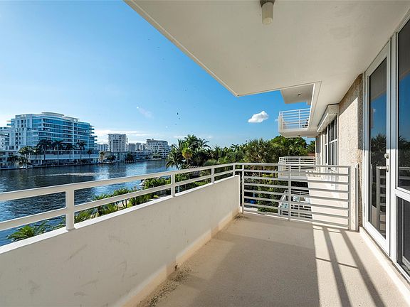 5th image of 888 Intracoastal Drive #B-3