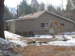 W8785 Cloverleaf Lake Rd, Clintonville, WI 54929