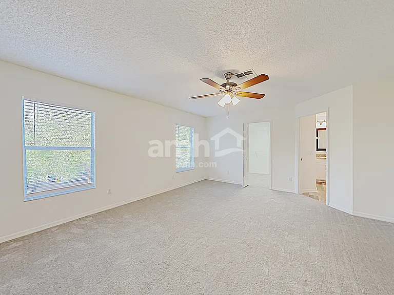 2219 Darlin Cir — Photo 8