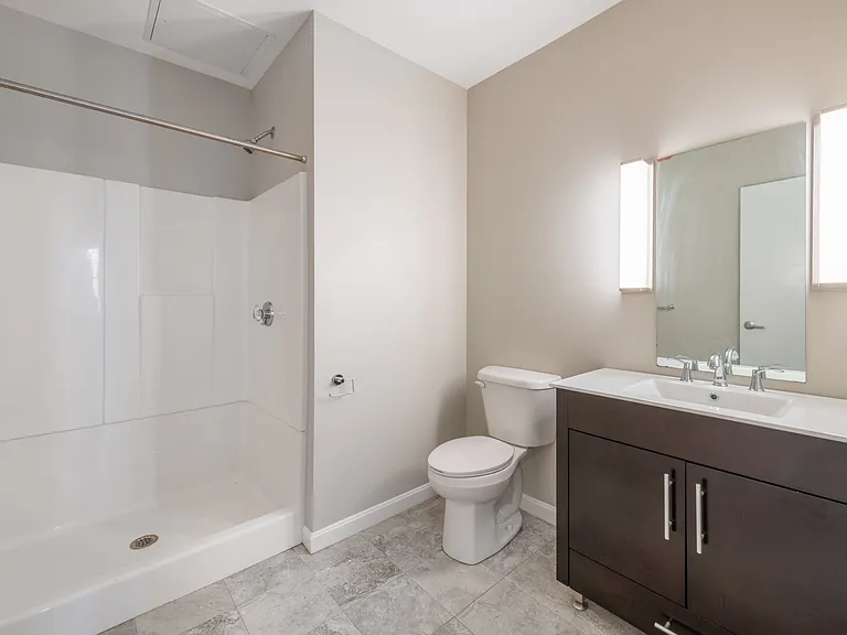 1505 Commonwealth Ave — Photo 32