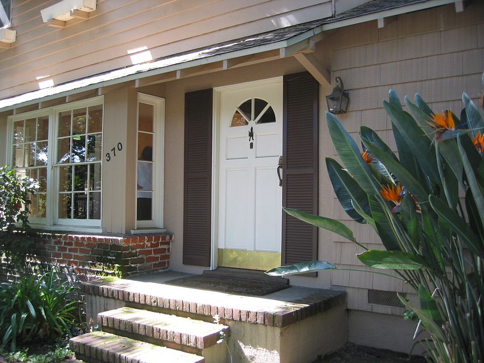 1st image of 370 Berkshire Ave