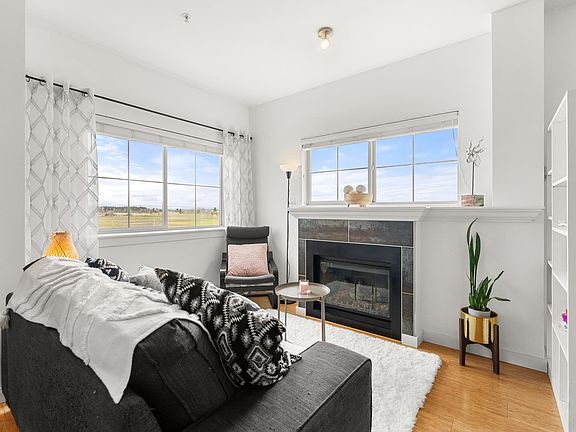 5th image of 6233 London Rd #202