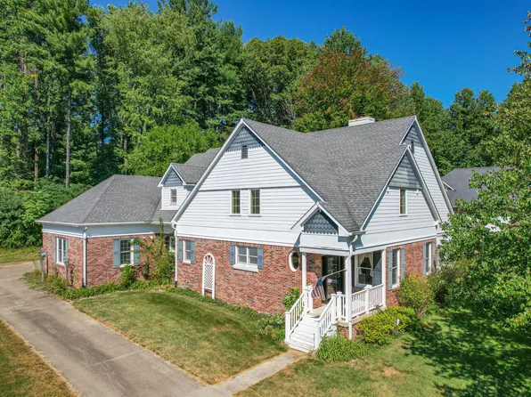 3230 N Country Club Rd, Martinsville, IN 46151