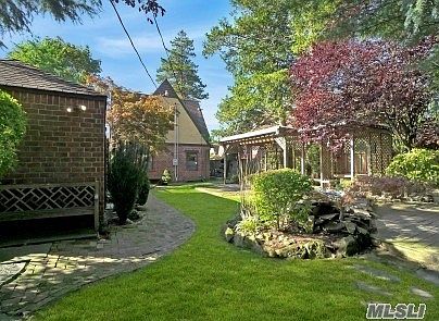 4th image of 11 Parkwood Ct