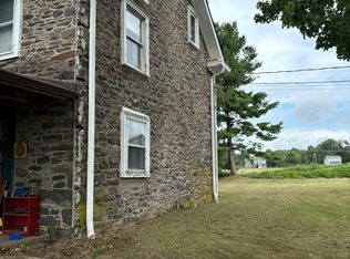 7060 Groveland Rd, Pipersville, PA 18947