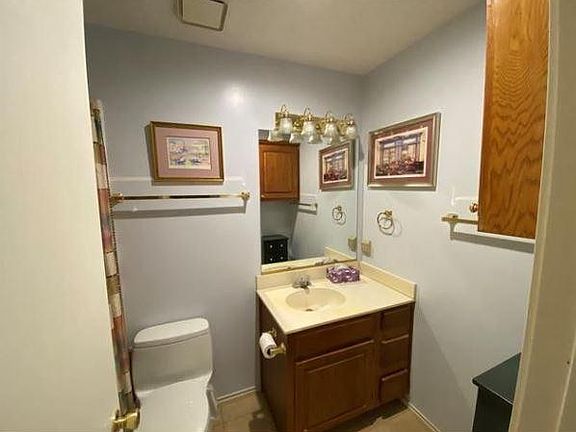 5th image of 2806 London Ct #1