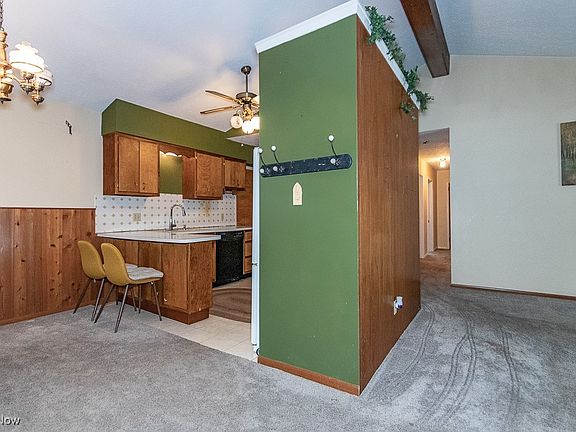 4th image of 6078 Magnolia Dr