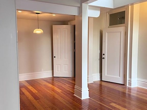 4th image of 10 Lyon St APT 103