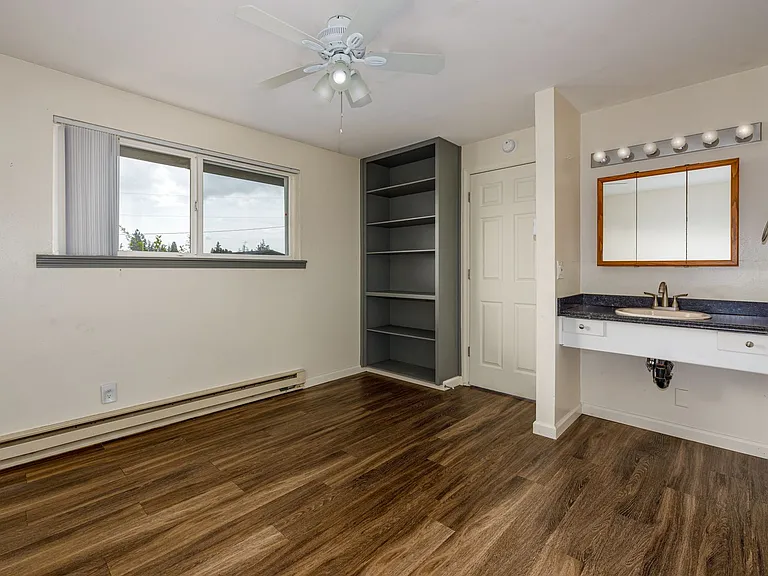 Rancho Real Apartments — Photo 3